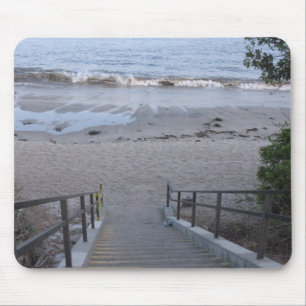 steps to the beach mouse mat