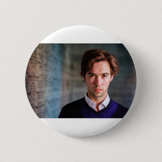 still image qa01 6 cm round badge