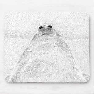 Stippled Chicken Mouse Pad