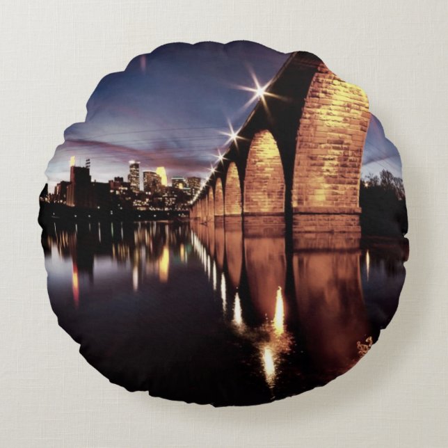 Stonearch Skyline Round Cushion (Front)