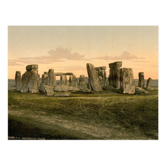 Stonehenge, Wiltshire, England Postcard