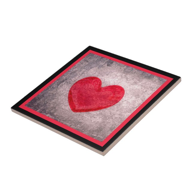 Stonewashed Heart in Black and Red Plaid Tile (Side)