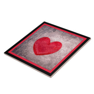 Stonewashed Heart in Black and Red Plaid Tile