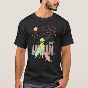 STRANGE ALIENS & CATS HALLOWEEN ENCOUNTER T-Shirt