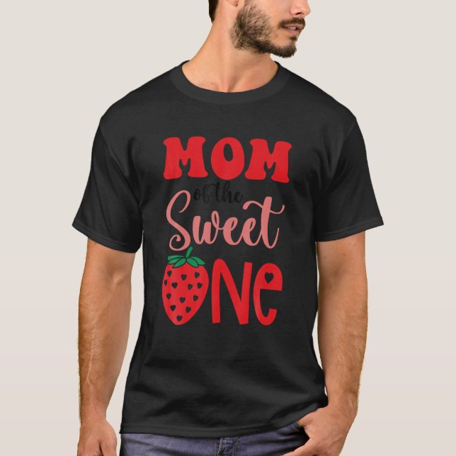 Strawberry First Birthday Matching Mum Dad Kids Sw T-Shirt (Front)