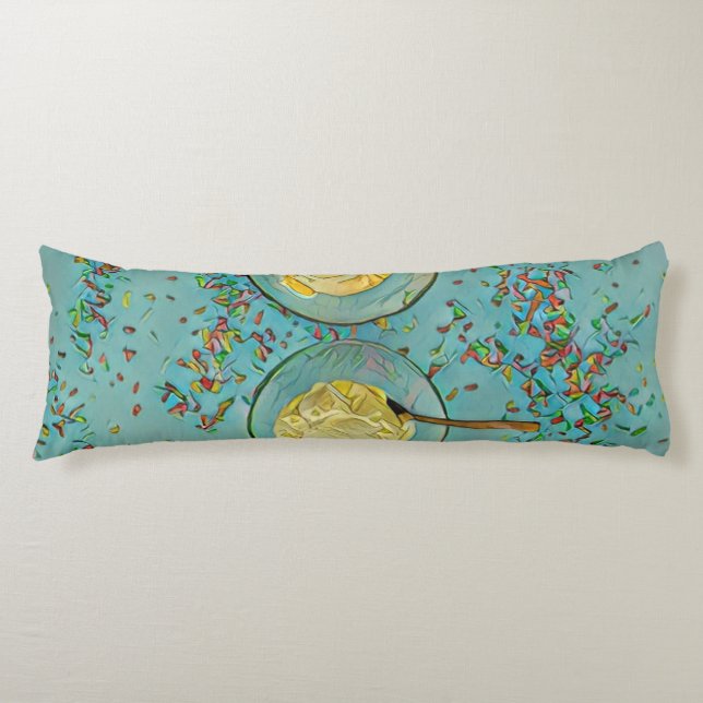 Strawberry ice cream body cushion (Front)