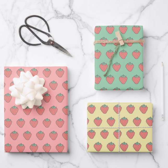 Strawberry Icon Pattern Wrapping Paper Sheets (Front)