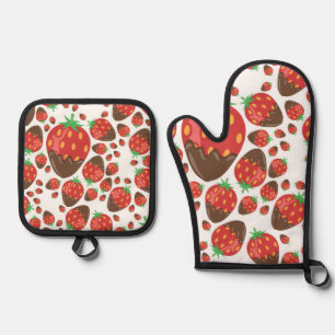 Strawberry pattern oven mitt & pot holder set