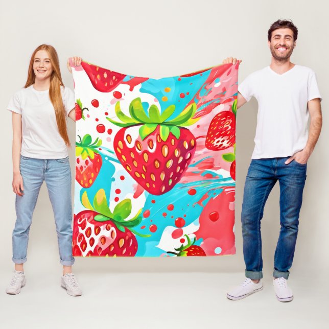 Strawberry Splash Pattern Fleece Blanket (In Situ)