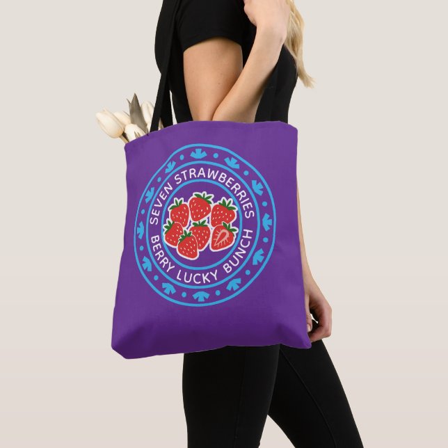 strawberry tote bag (Close Up)