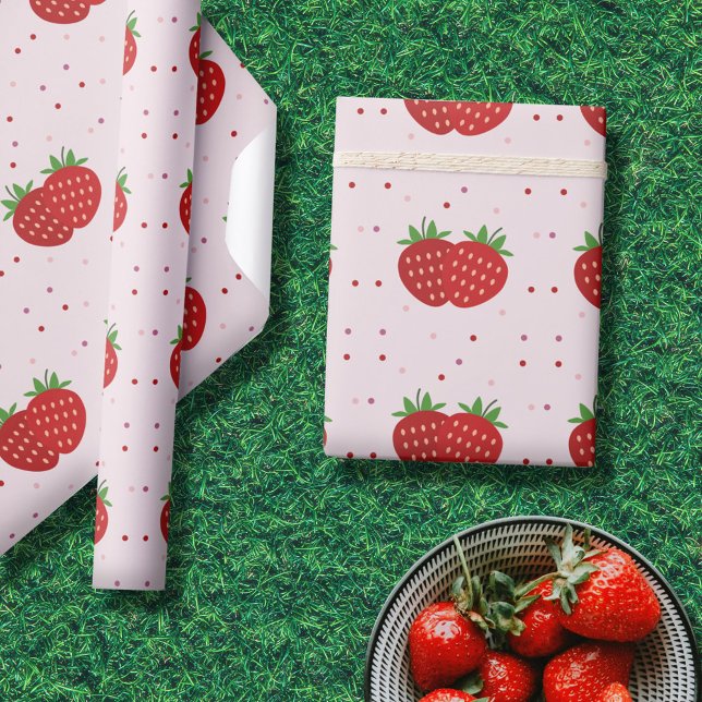Strawberry Wrapping Paper (Strawberry Wrapping Paper)