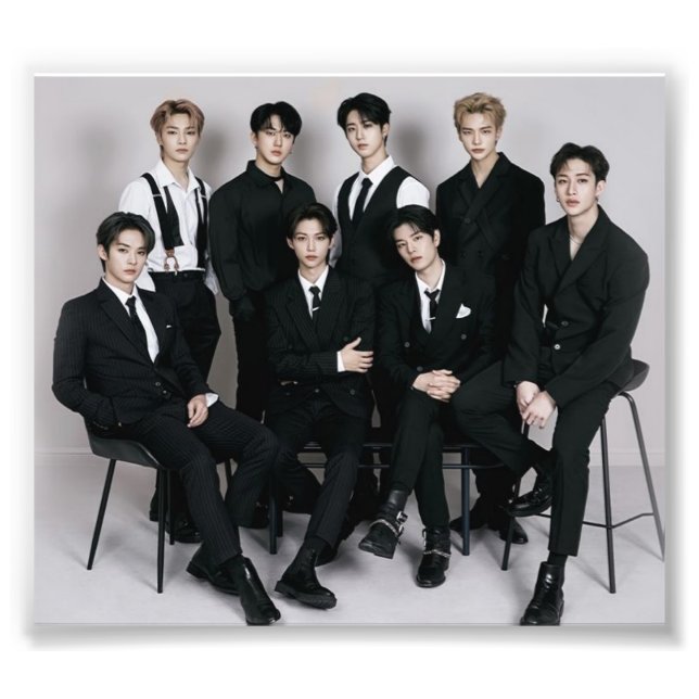 'StrayKids' Poster (Front)