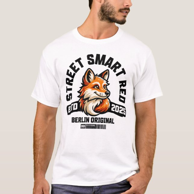 Street Smart Red Fox - Berlin Original Urban Vibes T-Shirt (Front)