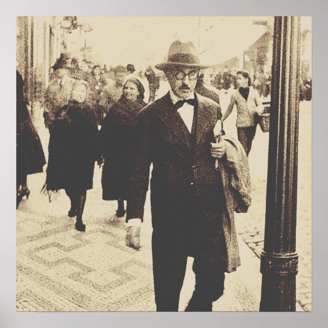 Streets in Lisbon (Fernando Pessoa) Poster (Front)