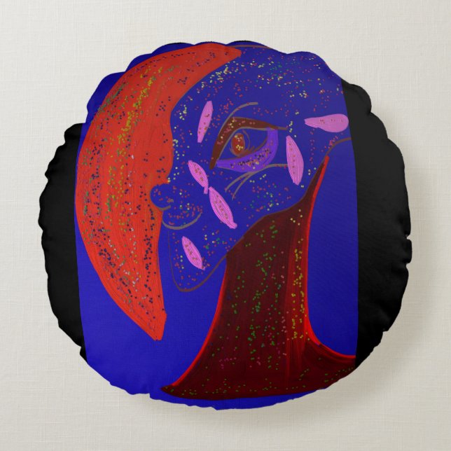Strikingly Beautiful Creature Round Pillow (Front)