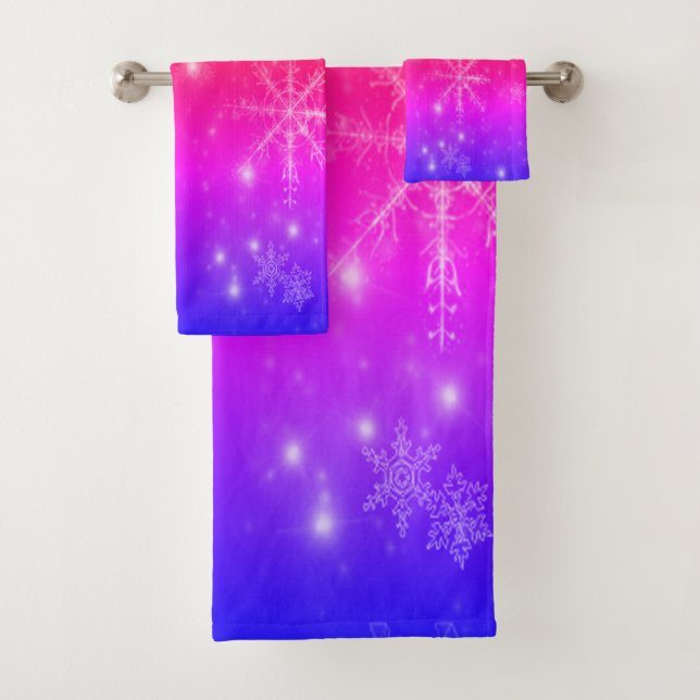 Striped Colours and Big Snowflakes Towel Set (Insitu)