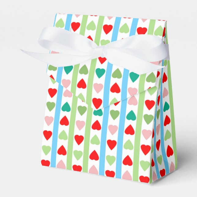 Striped pattern with hearts for Valentine's day  Favour Box (Front Side)