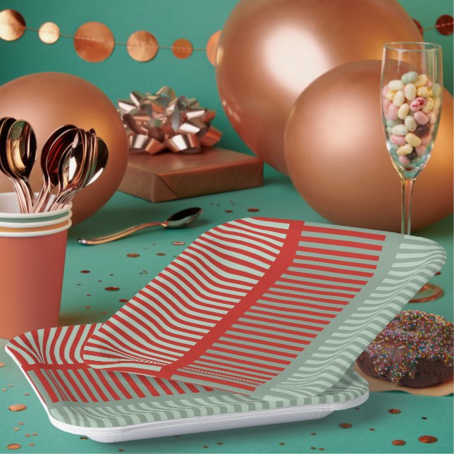 Striped Red and Green Pattern  Paper Plate (Multi)