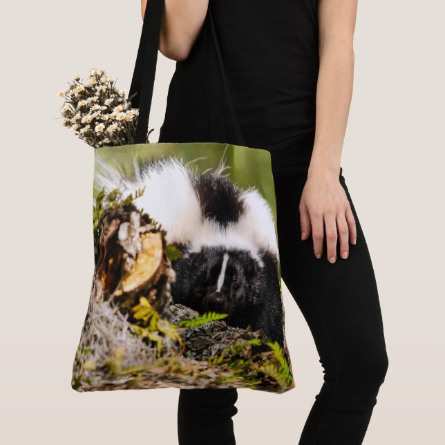 Striped Skunk Fern Log Tote Bag (Close Up)