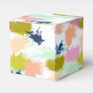 Strokes , paints , oil paint favour box