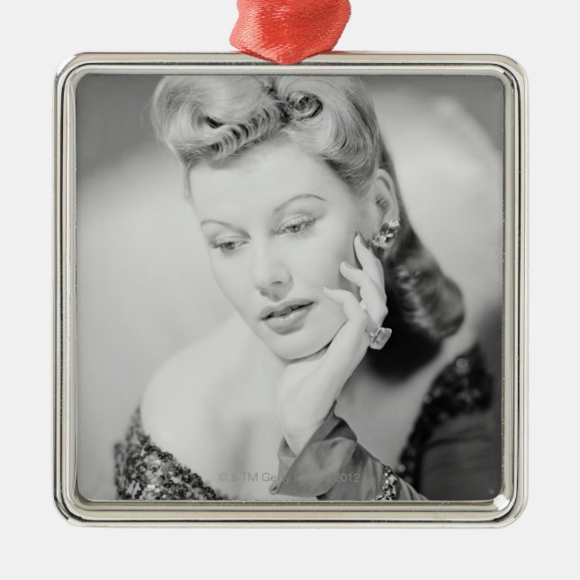 Studio Shot Metal Tree Decoration (Front)