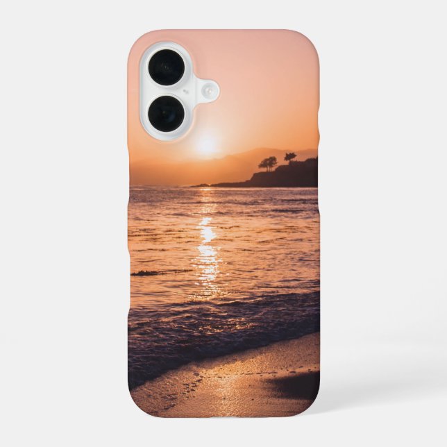 Stunning Beach Sunset iPhone 16 Case (Back)