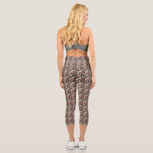 Stunning Flower Pattern Women's Workout Capri Leggings