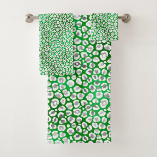 STUNNING LEOPARD GREEN WHITE BATHROOM TOWEL