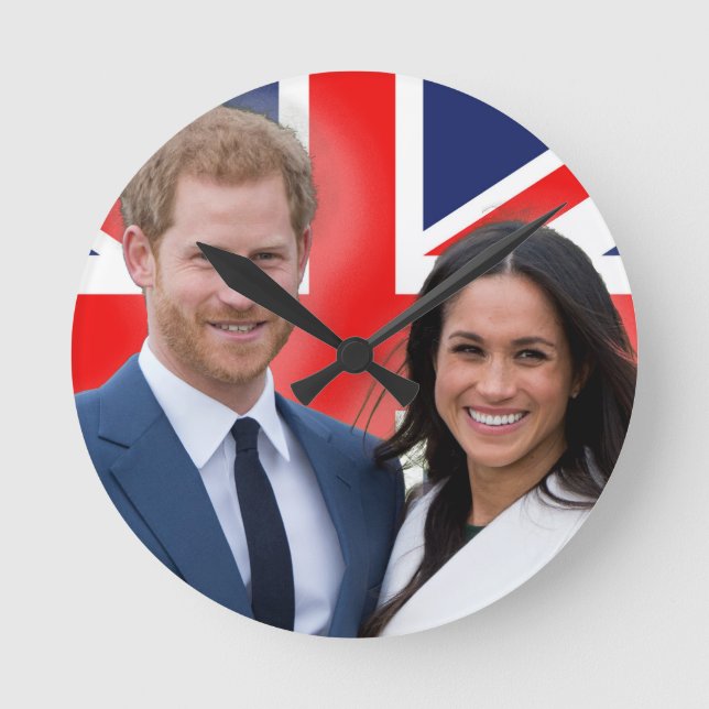 Stunning! Prince Harry and Meghan Markle Round Clock (Front)