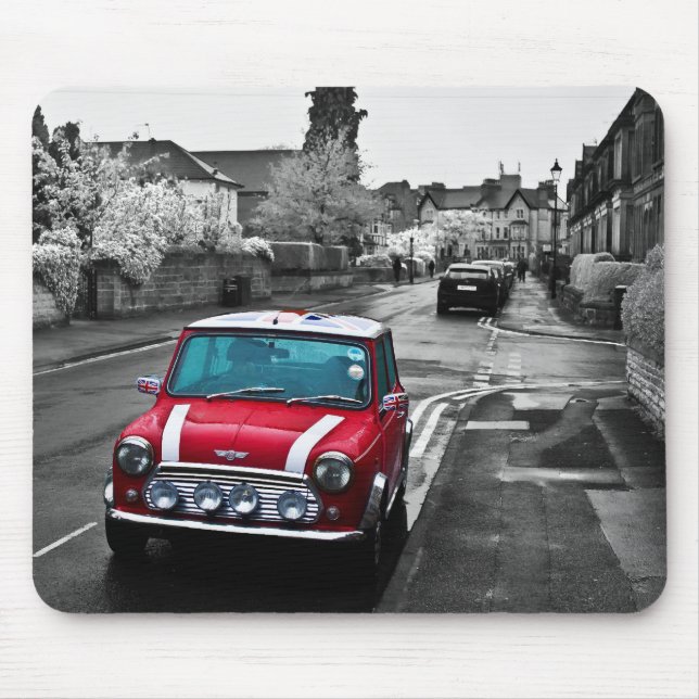 Stunning Red Mini Mouse Mat (Front)