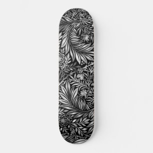 Stunning Silver Fern Skateboard