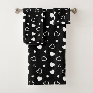 Stylised hearts pattern 5 bath towel set