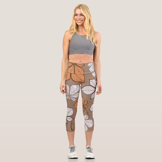 Stylised leaves 7 capri leggings (Front)