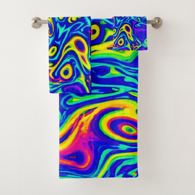 Stylish Art Pattern Forms Bath Towel Set (Insitu)