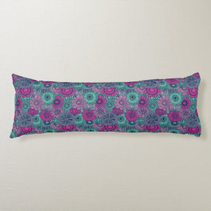 Stylish bright pattern of gorgeous flowers body cushion