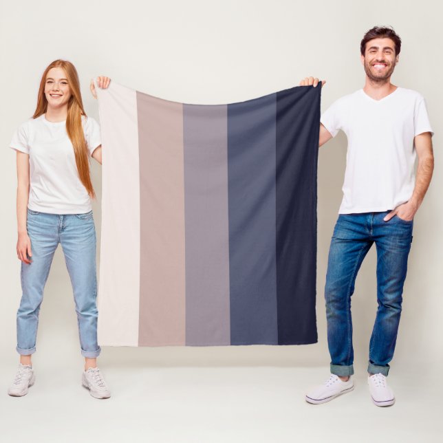  Stylish, contemporary, polished, & customisable Fleece Blanket (In Situ)