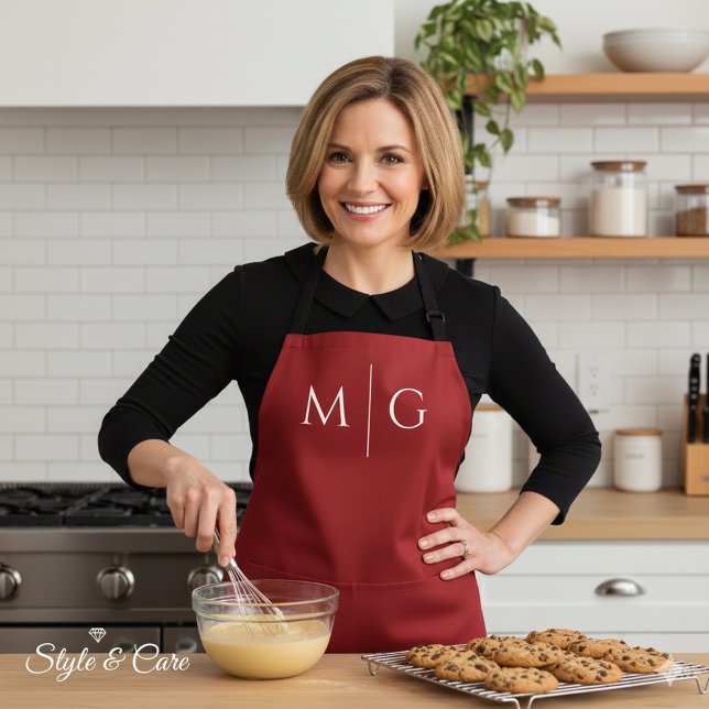 Stylish Custom Monogram Accent For Everyday Use Apron (Stylish Custom Monogram Accent For Everyday Use Apron)