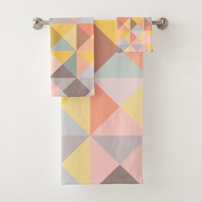 Stylish Geometric Pattern in Autumn Earth Tones Bath Towel Set (Insitu)