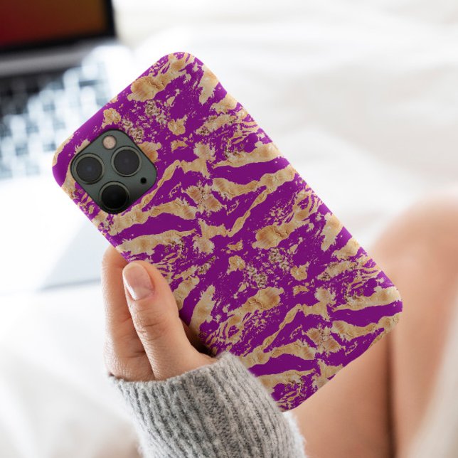 Stylish Gold Marble Chic purple aesthetic Case-Mate iPhone Case (Creator Uploaded)