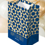 Stylish Happy Birthday Star Pattern Navy Custom Medium Gift Bag<br><div class="desc">Personalised gift bags are a great way to add a personal touch to your gift-giving! This stylish template features a geometric star pattern and is personalised with the recipient's name. The 'Happy Birthday' greeting can also be modified or adapted for different occasions. A versatile design that's perfect for family and...</div>