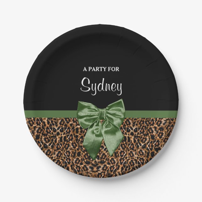 Stylish Leopard Print Elegant Green Bow Party Name Paper Plate (Front)