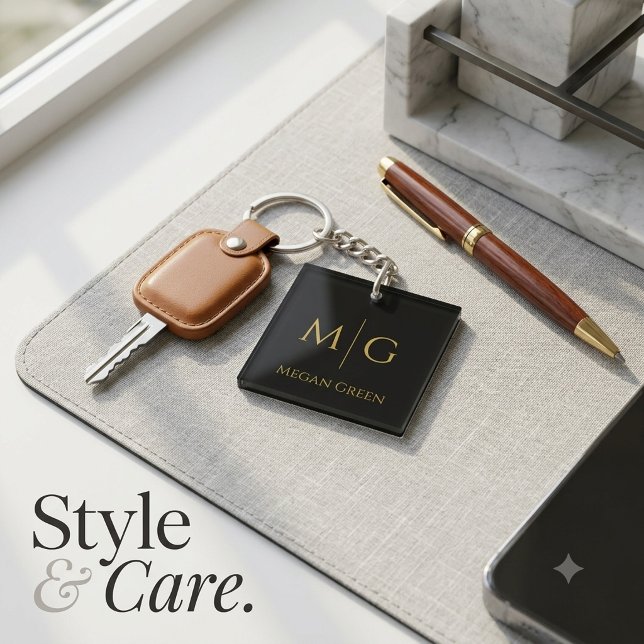 Stylish Monogram With Name Personalised Acrylic Key Ring (Stylish Monogram With Name Personalized Acrylic Keychain)