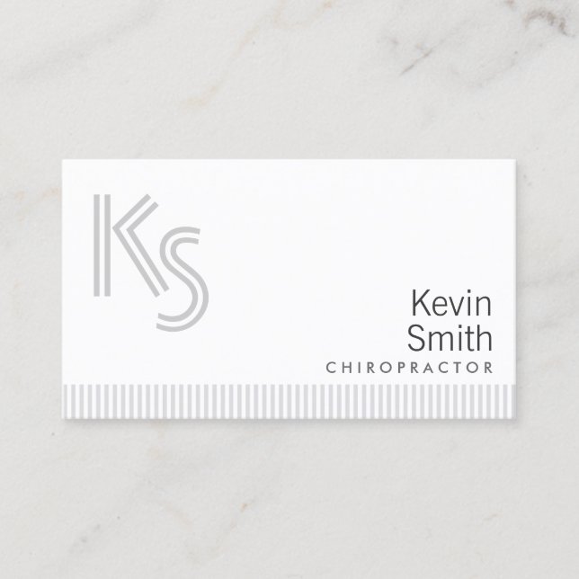 Stylish Plain White Chiropractor Business Card (Front)