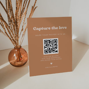 Stylish retro Brown sugar Wedding Capture the love Pedestal Sign