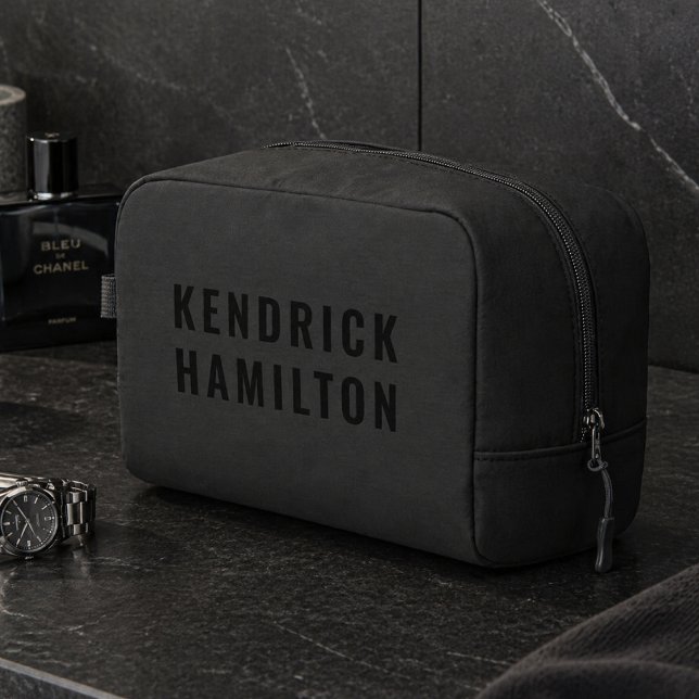 Stylish Trendy Black Out Modern Minimalist Simple Dopp Kit (Creator Uploaded)