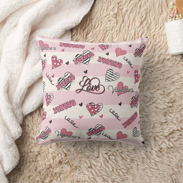 Stylish XOXO Valentine's Day Patterned   Cushion (Blanket)