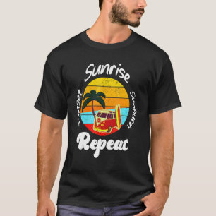 Summer Vacations Sunrise Sunburn Sunset Repeat Ret T-Shirt