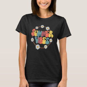 Summer Vibes  Garland  Great Holiday T-Shirt