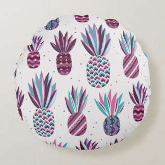 Summer Vibes: Pineapple Pattern, Colourful Dots Round Cushion