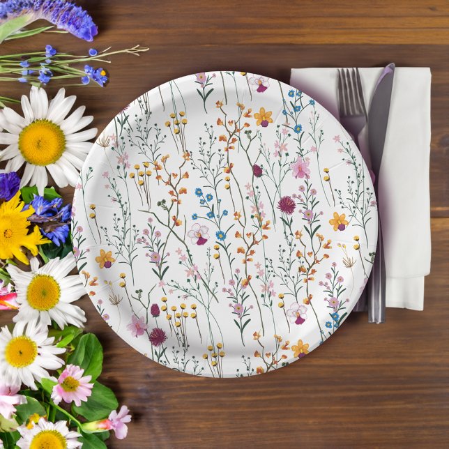 Summer Wildflower Pattern Paper Plate (Plate on table)